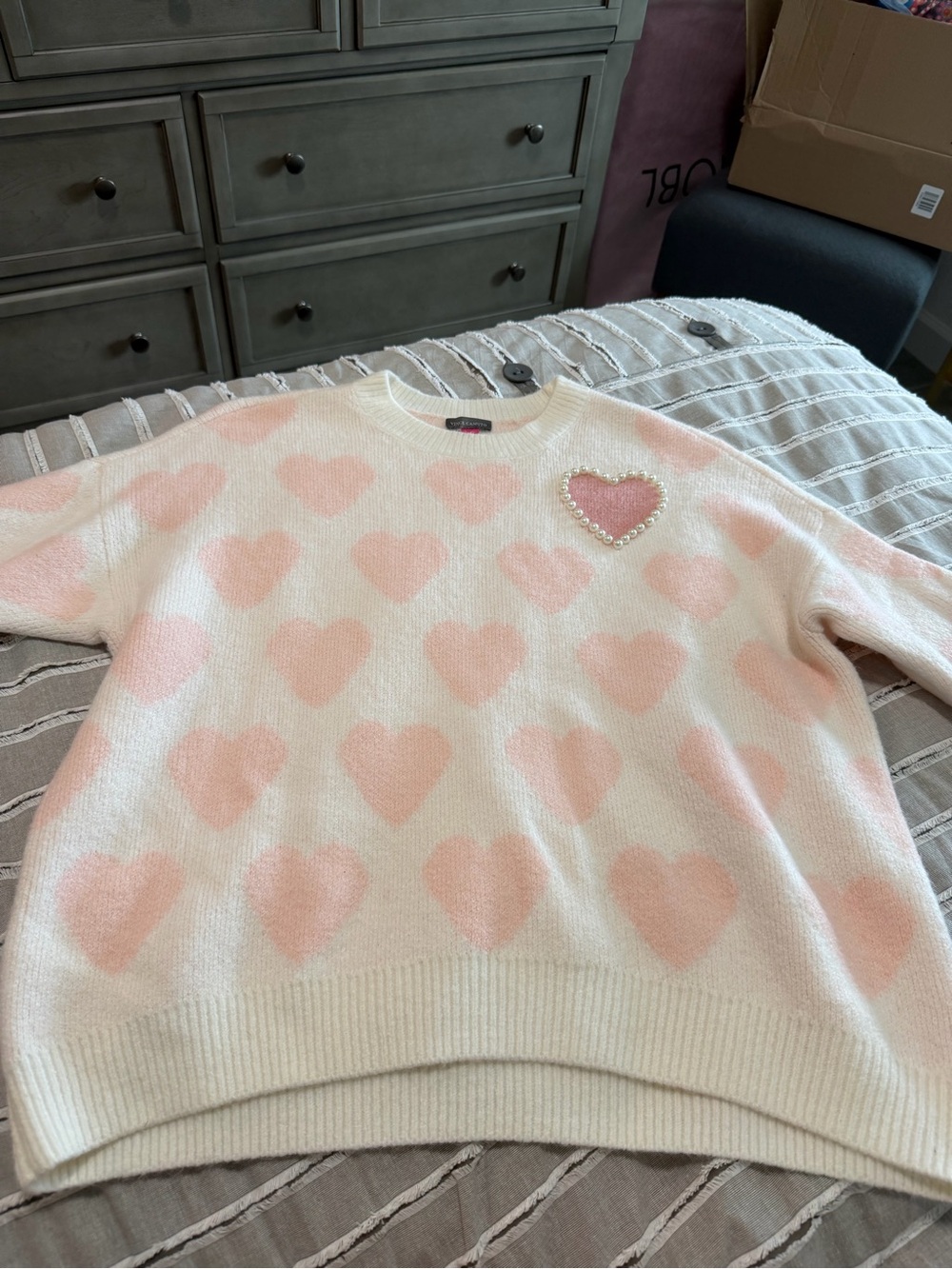 Vince Camuto Cream Sweater with Pink Heart Motif and Pearl Accent
